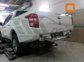 Защита заднего бампера одинарная волна d76 Mitsubishi L200 с 2015-