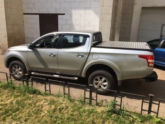 Крышка ALUMINIUM TONNEAU COVER Mitsubishi L200 с 2015-