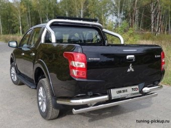 Защитная дуга в кузов 76,1 мм. со светодиодной фарой (только для кузова) Mitsubishi L200 с 2015-